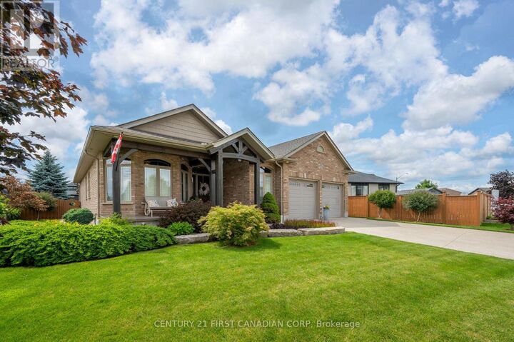 Property Photo: 286 Dufferin Street ON N0L 1B0
