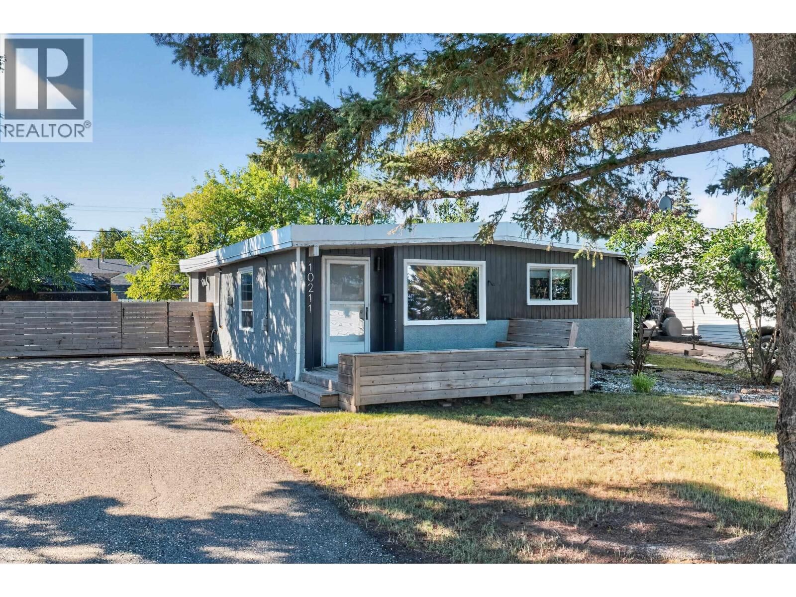 Property Photo: 10211 110 Avenue BC V1J 2T3