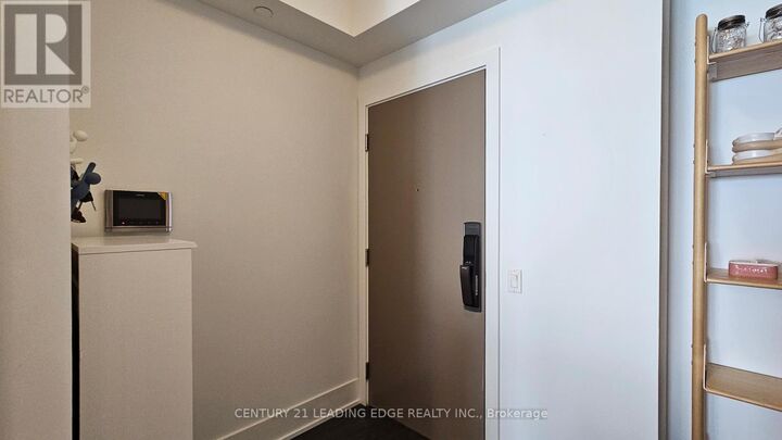 Property Photo: 10 York Street 5407 ON M5J 0E1