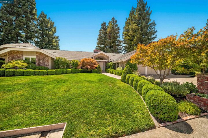 Property Photo:  529 Carleton Way  CA 94507 