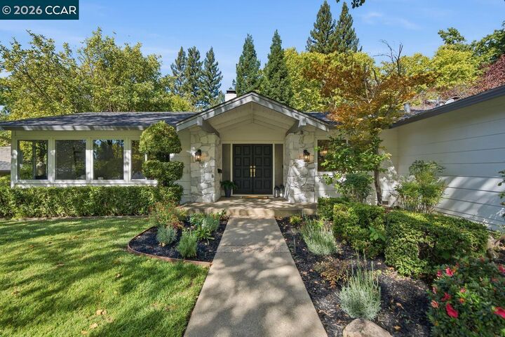 Property Photo:  559 Old Orchard Dr  CA 94526 