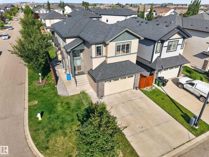 Property Photo:  3685 Claxton Place SW  AB T6W 2B5 
