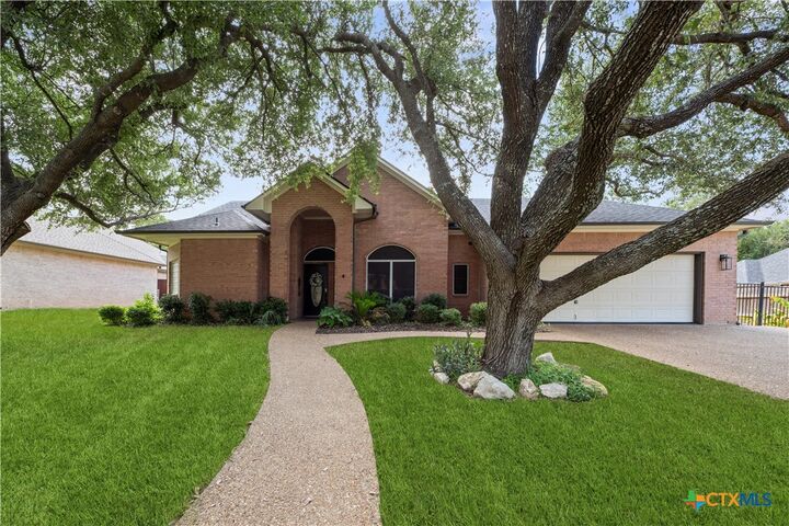 Property Photo:  6211 Turtle Creek Trail  TX 76502 