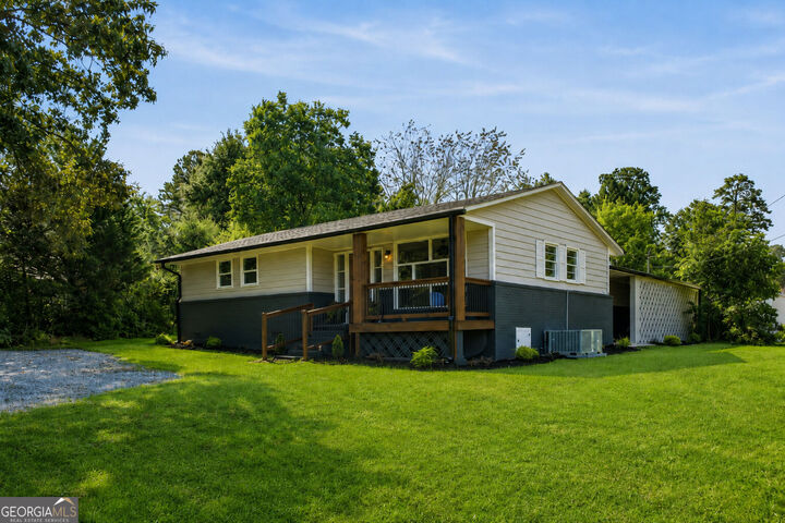 Property Photo:  232 Tuck Street  GA 30125 