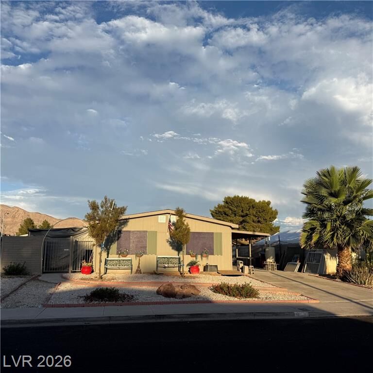 Property Photo:  148 Sir Thomas Drive  NV 89110 