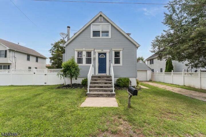 Property Photo:  318 Marion Place  NJ 08835 