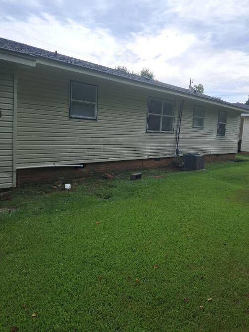 Property Photo:  805 Duane St.  MS 39401 