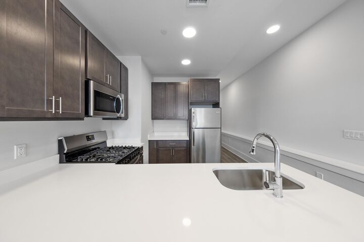 Property Photo: 660 Grand St 401 NJ 07304