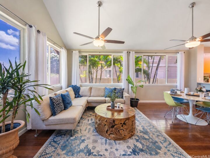 Property Photo: 91-732 Launahele Street 64 HI 96706