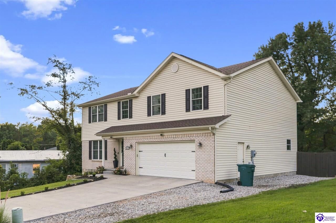 Property Photo:  207 Holston Estate Lane  KY 40155 