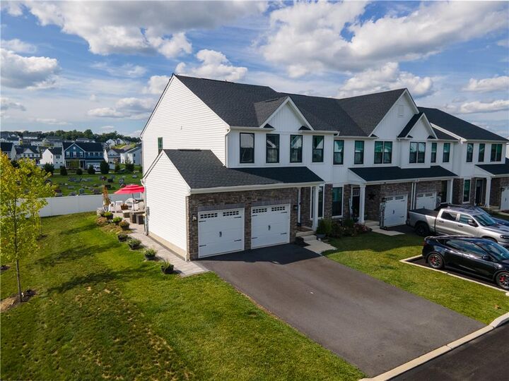 Property Photo:  1020 Watson Court  PA 18051 
