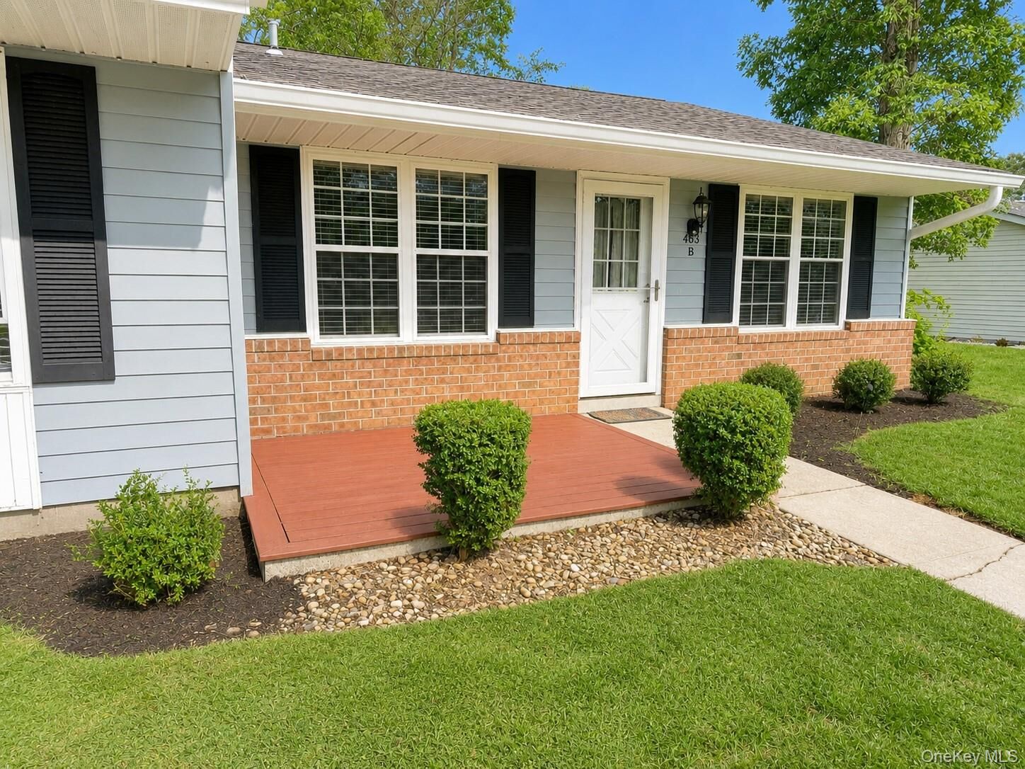 Property Photo: 463 B Oldham Court NY 11961