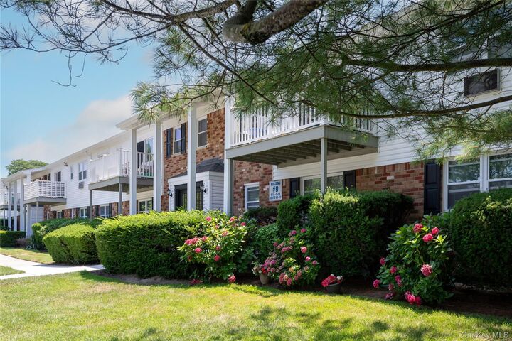 Property Photo:  260 Waverly Avenue 67  NY 11772 
