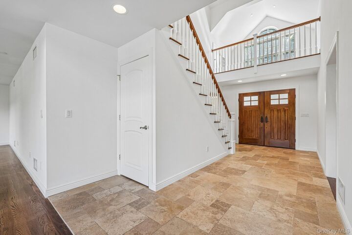 Property Photo:  7 Ann Place  NY 10974 