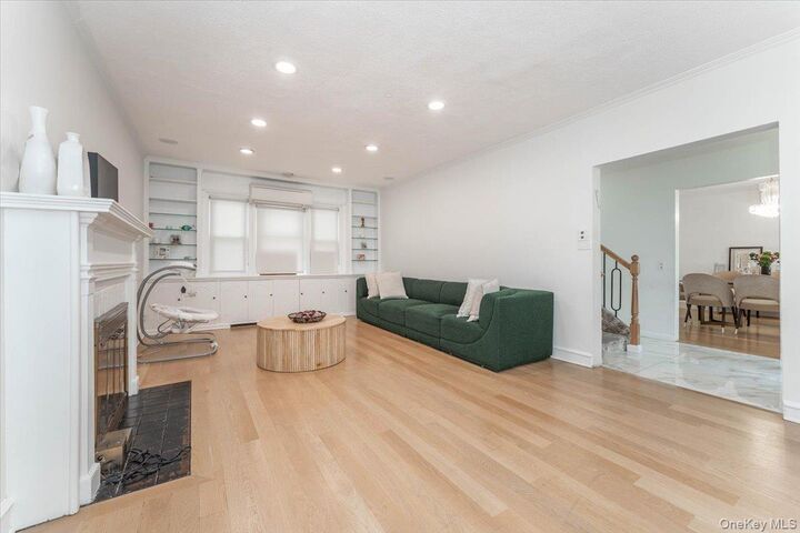 Property Photo:  1068 Highland Place  NY 11598 
