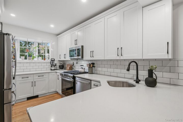 Property Photo: 81 Overlook Drive NY 10595