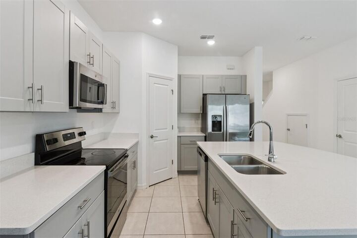 Property Photo:  2251 Portrait Street  FL 34758 