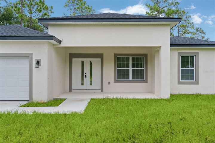 Property Photo: 646 W Homeway Loop FL 34434