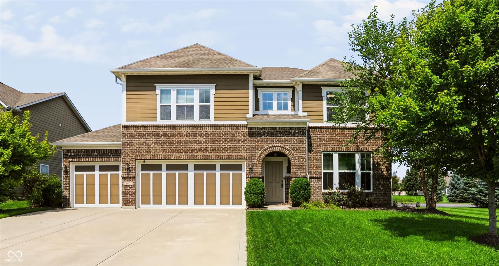 Property Photo:  800 Touralosa Drive  IN 46074 