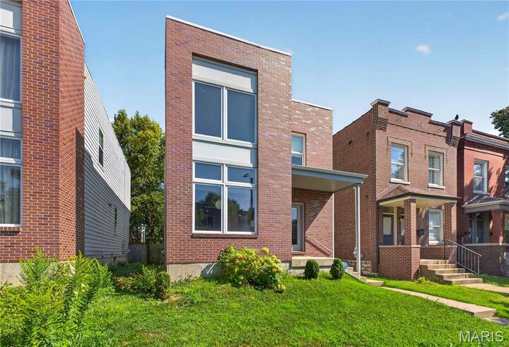 Property Photo:  4229 McRee Avenue  MO 63110 