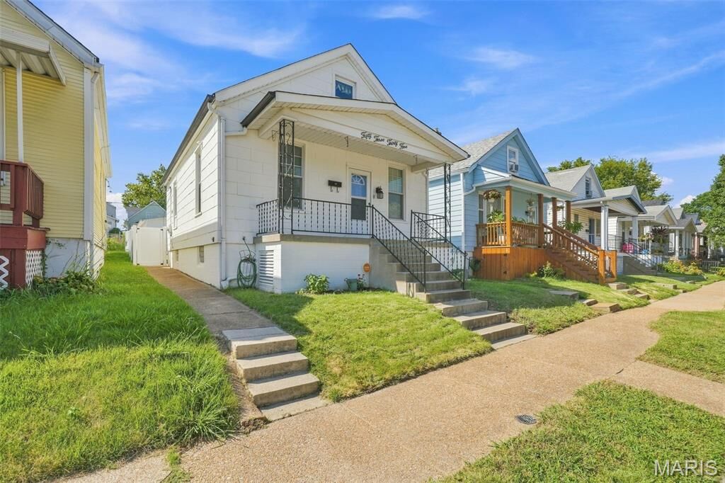 Property Photo: 5335 Alfred Avenue MO 63116