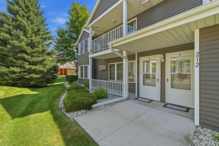 Property Photo:  212 S Mountin Dr  WI 53050 