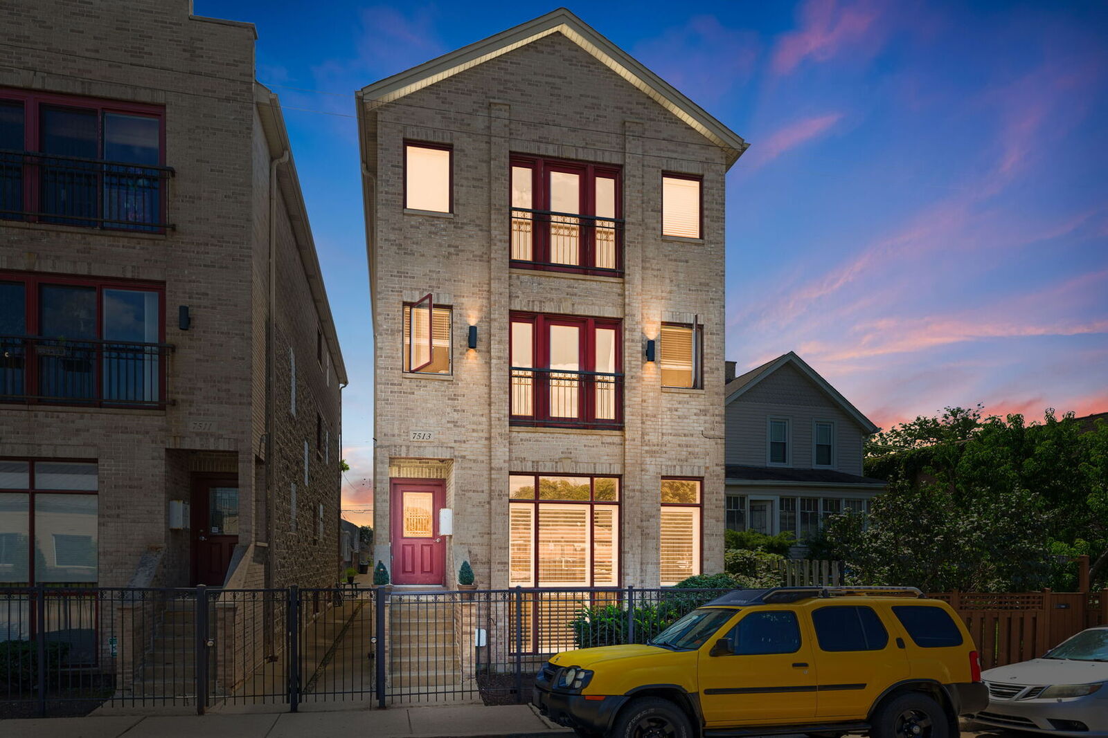 Property Photo:  7513 W Irving Park Road 1  IL 60634 