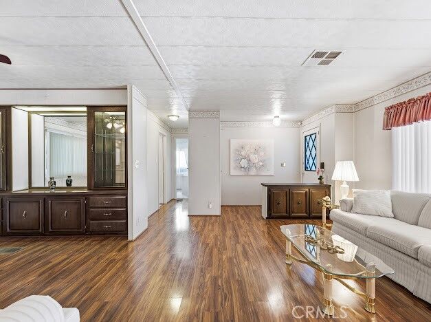 Property Photo:  975 Vista Grande Drive  CA 92543 