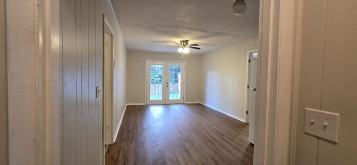 Property Photo: 310 Sheriff Dr TN 37042