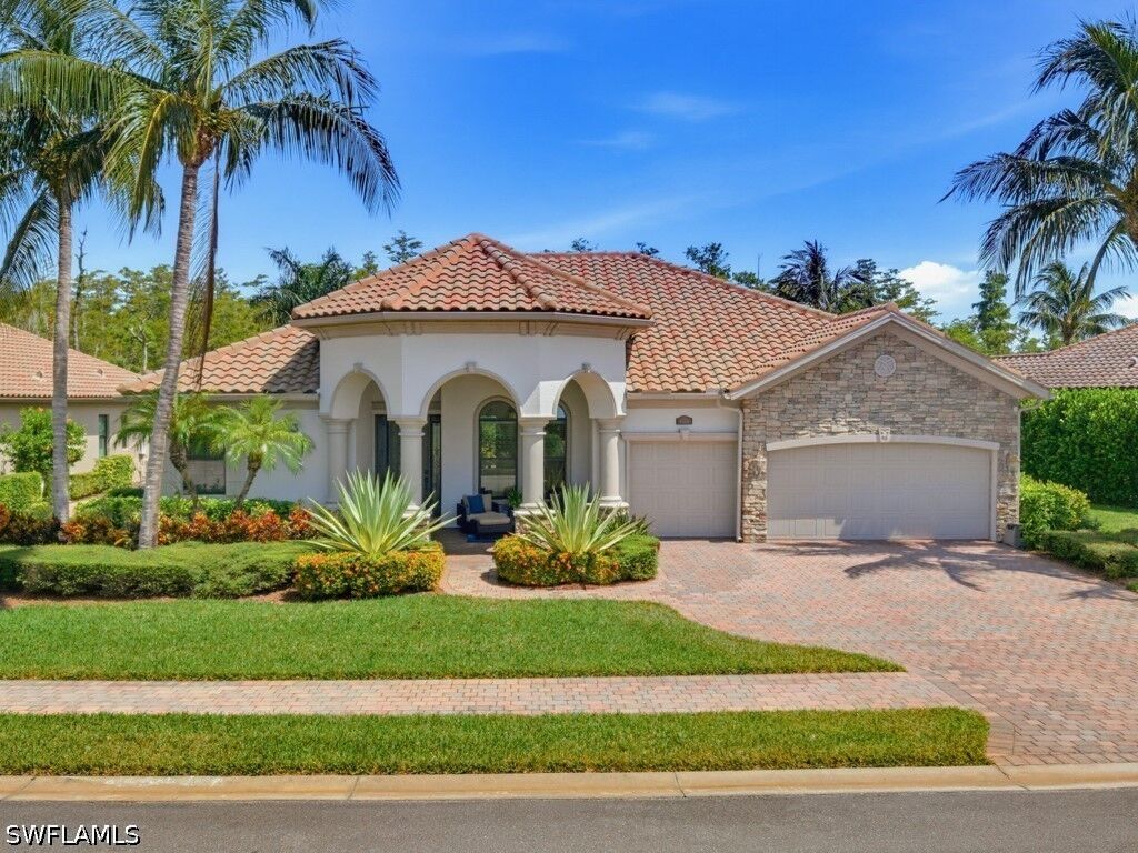 Property Photo:  9546 Firenze Circle  FL 34113 