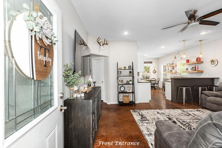 Property Photo: 1405 Fm 706 TX 75904