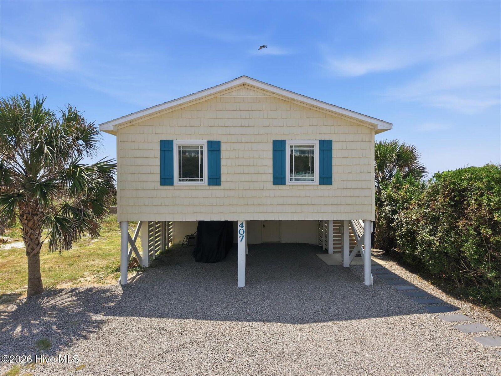 Property Photo:  407 Ocean Drive  NC 28465 