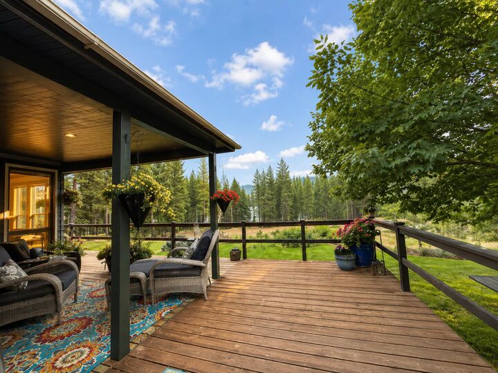 Property Photo: 48 Sunrise Ln WA 99141