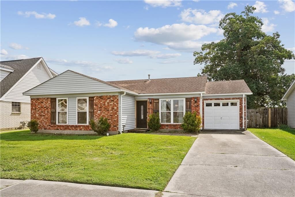 Property Photo:  223 Brett Drive  LA 70056 