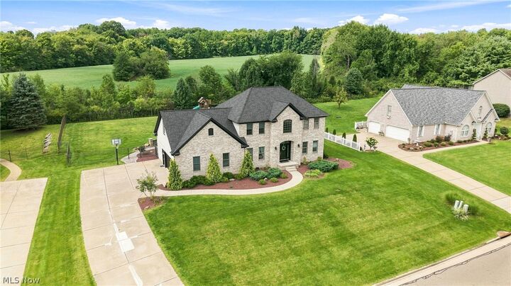 Property Photo:  8518 Ivy Hill Drive  OH 44514 
