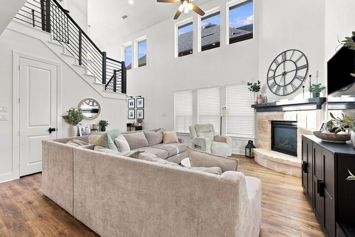Property Photo:  2856 Epping Way  TX 75009 
