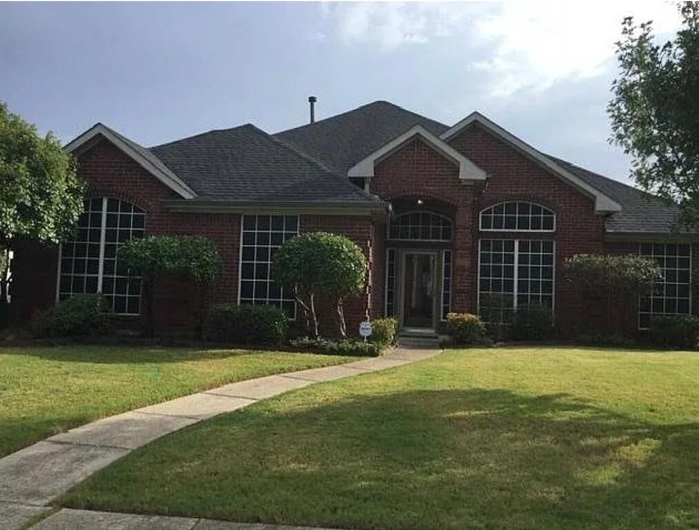 Property Photo:  1606 Waterford Drive  TX 75077 