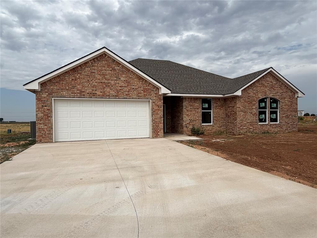 Property Photo:  3325 Continental Court  OK 73521 