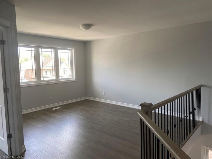 Property Photo:  613 Lemay Grove  ON K9K 0G9 