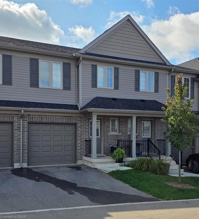 Property Photo:  86 Erbsville Court 9  ON N2T 0C8 