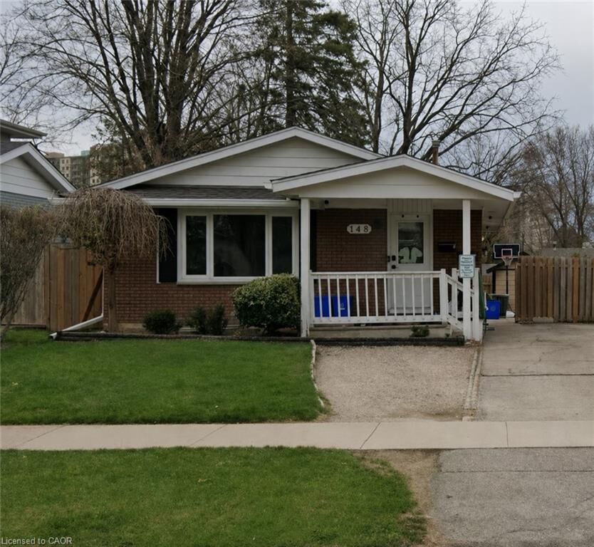 Property Photo: 148 Green Valley Drive B ON N2P 1C4