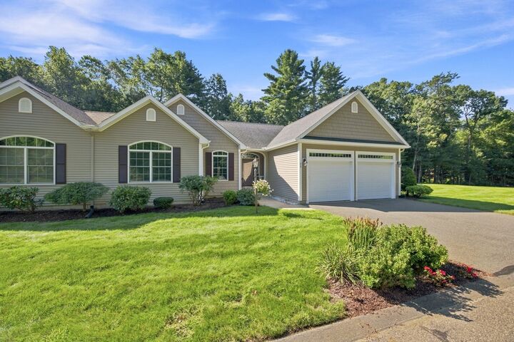 Property Photo:  25 Tall Pines Rd 6  MA 01036 