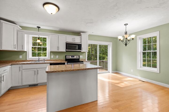 Property Photo: 9 Shamrock Ln MA 02347