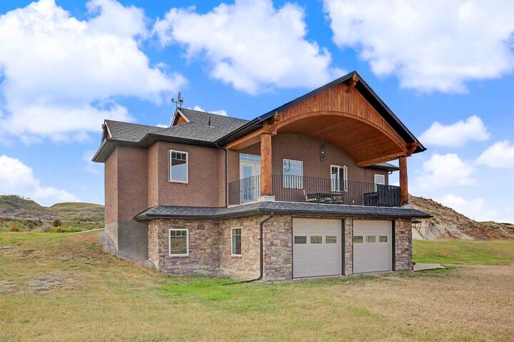 Property Photo: 701 Centre Street AB T0J 2V0