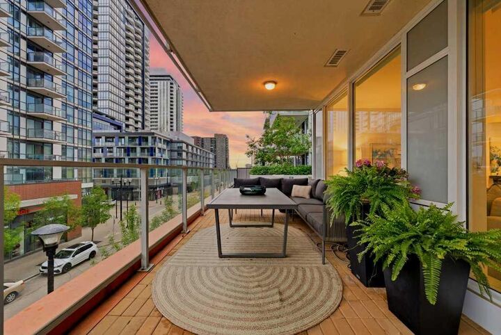 Property Photo:  519 Riverfront Avenue SE 205  AB T2G 1K6 