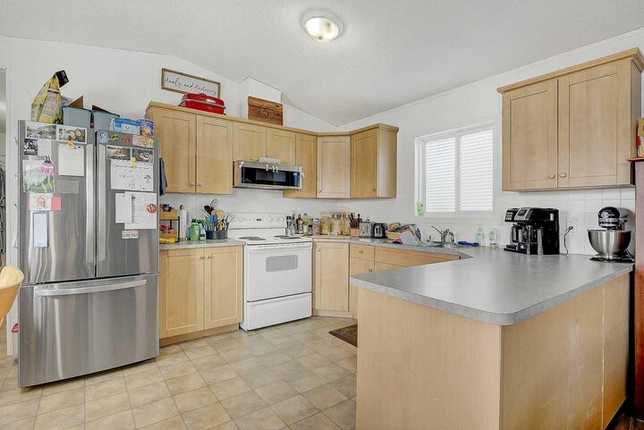 Property Photo: 8902 89 Street AB T8X 0G1