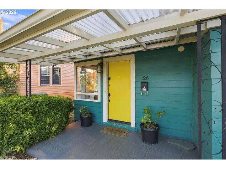 Property Photo:  126 E 19th Ave  OR 97401 