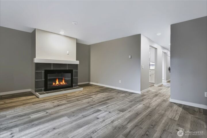 Property Photo:  4518  176th Street SW I2  WA 98037 