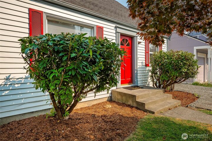 Property Photo: 2308 Cherry Street WA 98225