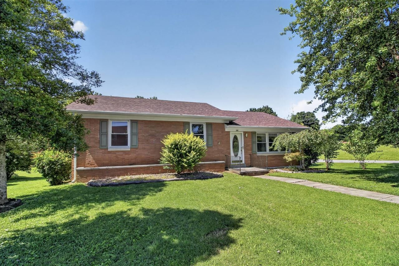 Property Photo:  500 W Union Street  KY 42765 